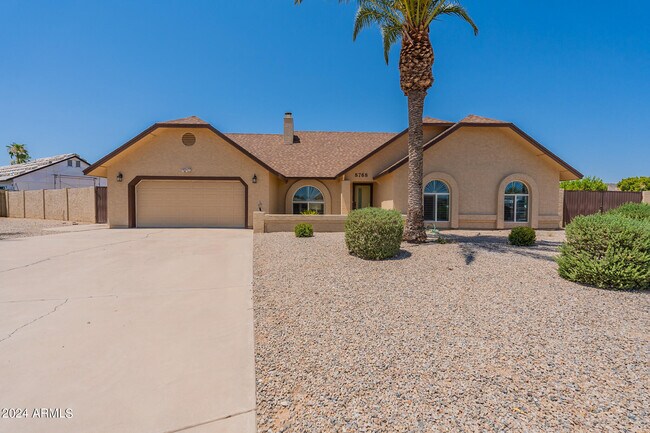 Building Photo - 8768 W Villa Hermosa