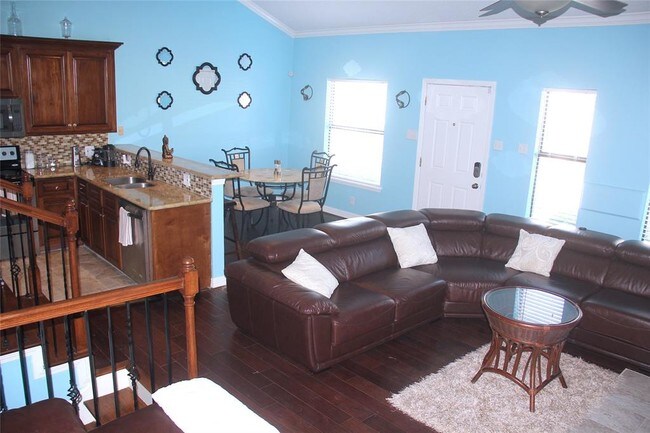 Foto del edificio - 3700 83rd St