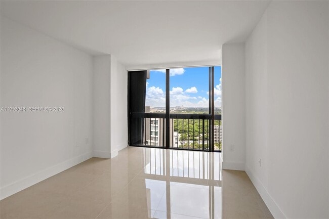 Building Photo - 2333 Brickell Ave