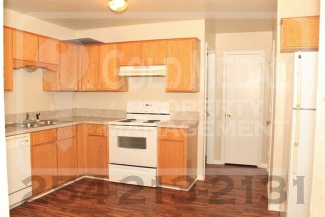 Foto del edificio - 4105 Wine Cup Rd