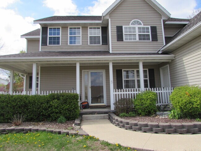 Foto del edificio - Near Fort Leonard Woods Main Gate