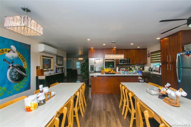 Building Photo - 1692 Lewalani Dr