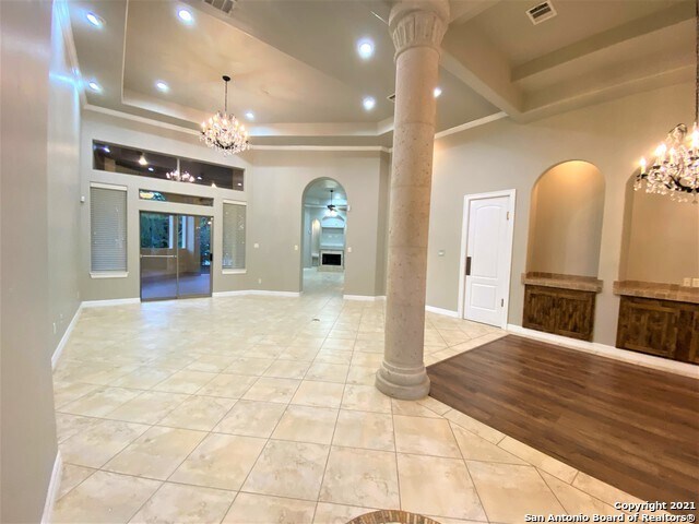 Building Photo - 27 Sable Heights