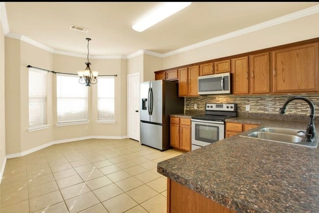 Building Photo - 4813 Pinnacle Pl