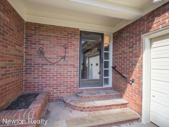 Building Photo - 3 br, 1.5 bath House - 314 Christopher Drive