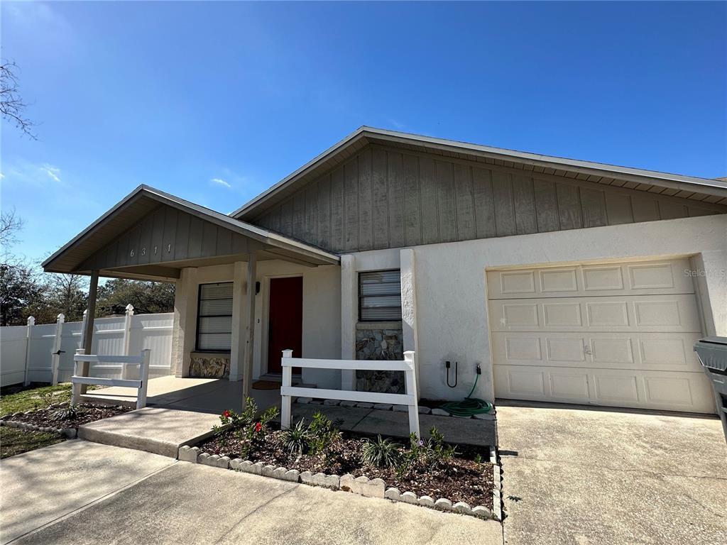 6311 Highland Gardens Ct, Lakeland, FL 33813 Townhome Rentals in