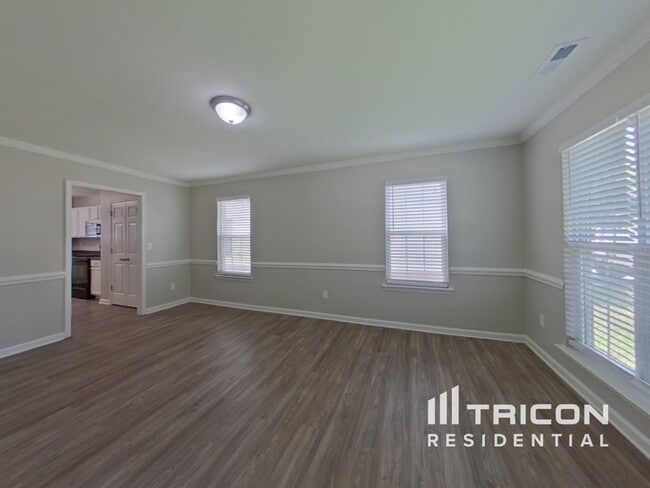 Building Photo - 6025 Spanish Moss Ln
