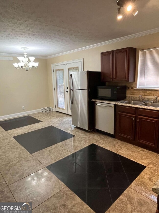 Building Photo - 149 Sedgefield Dr