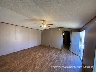 Building Photo - Home Available to Lease - Apply Today!