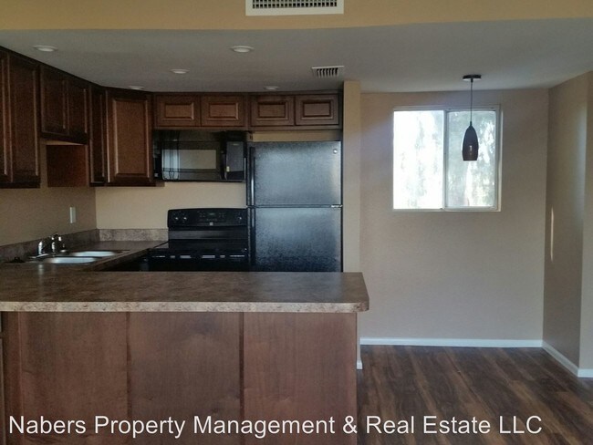 Building Photo - 1 br, 1 bath Apartment - 16819 Gunsight A-13