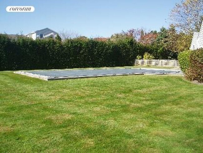 Building Photo - 57 N Captains Neck Ln
