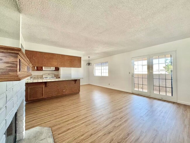 Foto del edificio - 4310 Sanderling Cir