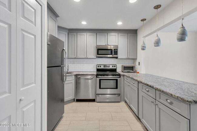 Foto del edificio - 129 Amberly Dr