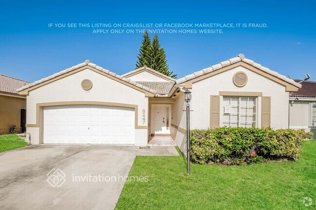 Building Photo - 8247 SW 157th Pl