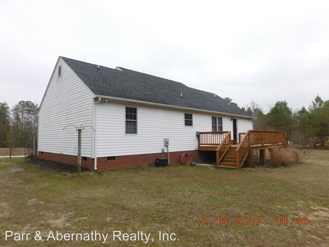 Foto del edificio - 20434 Horseshoe Rd