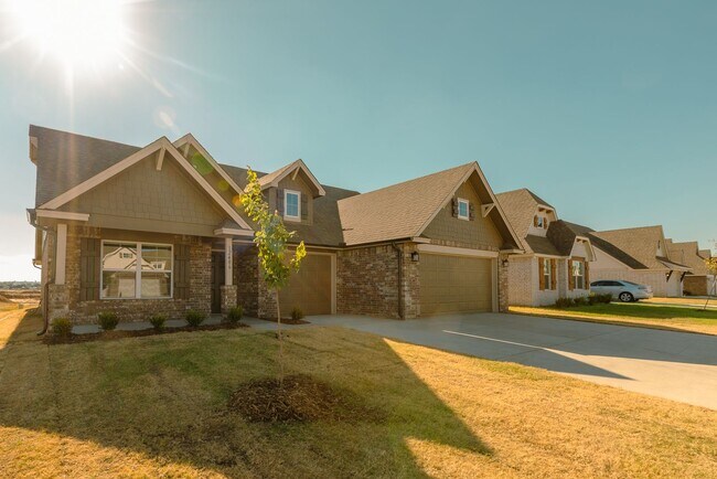 Building Photo - BRAND NEW 4 BEDROOM SIMMONS HOME IN BIXBY!...