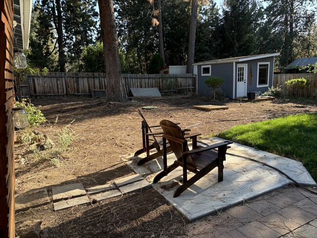 Building Photo - Peaceful Southwest Ranch Near Deschutes River