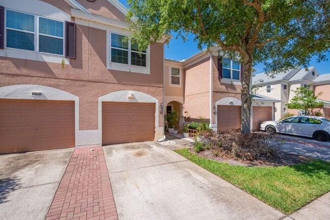 Furnished Townhome with Conservation View in The Bay at Cypress Creek! - Furnished Townhome with Conservation View in The Bay at Cypress Creek!