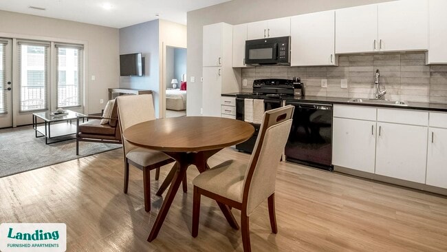 Building Photo - 645 N Front St