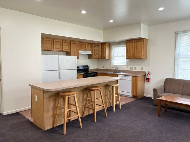 Building Photo - Available for Reservation 2025-26