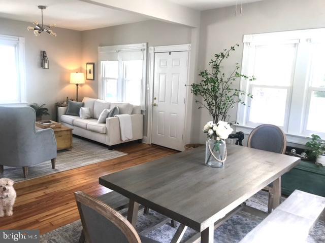 Foto principal - 1225 Brent St