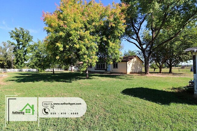 Foto del edificio - 22233 Venzke Rd