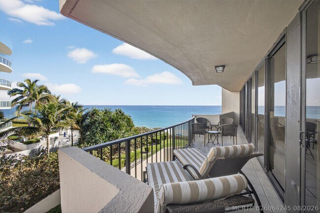 Foto del edificio - 4200 N Ocean Dr