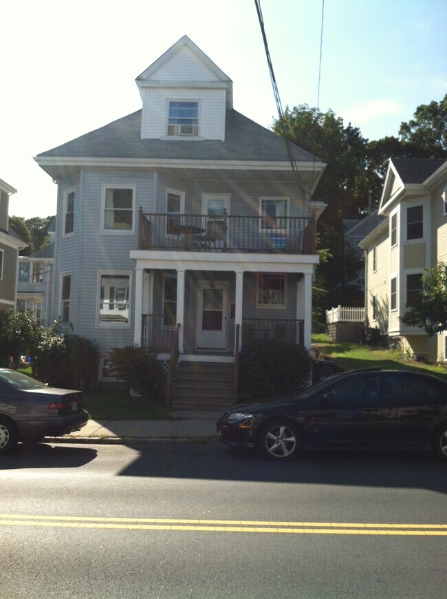 Foto del edificio - 129 Brooks St