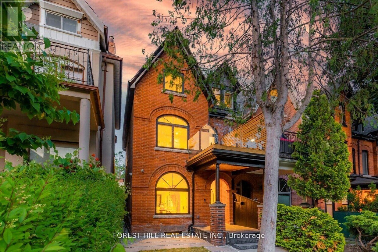 Photo principale - 437 Euclid Ave