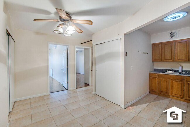 Foto del edificio - 2606 Cropsey Ave