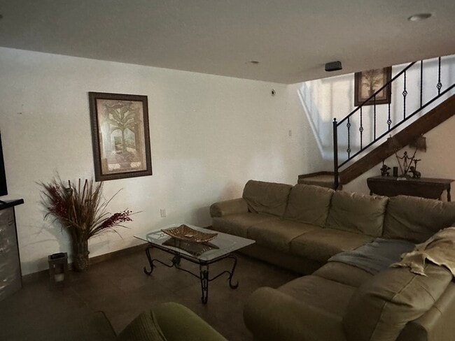 Foto del edificio - 15455 NW 100th Avenue Rd