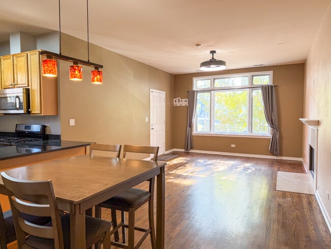 Foto del edificio - 1300 W Grenshaw St