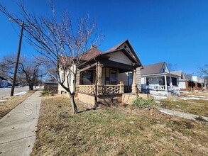 Building Photo - 1100 N 10th St