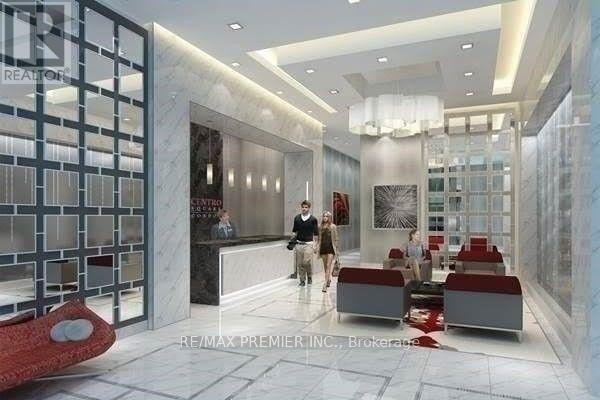 Photo du bâtiment - 3700 Hwy 7 W