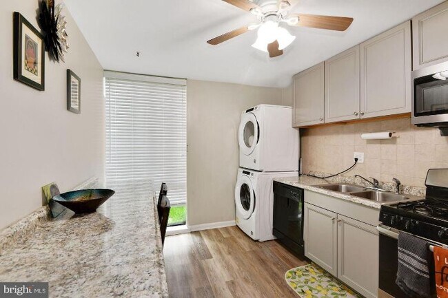 Foto del edificio - 8669 Greenbelt Rd