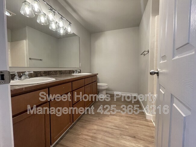 Foto del edificio - 14644 50th Ave NE