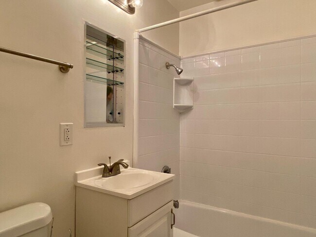 Foto del edificio - 460 S 4th St