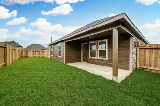 Building Photo - 2702 Golden Hills Ct