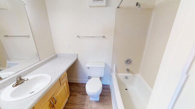 Interior Photo - Hilltop in the Highlands