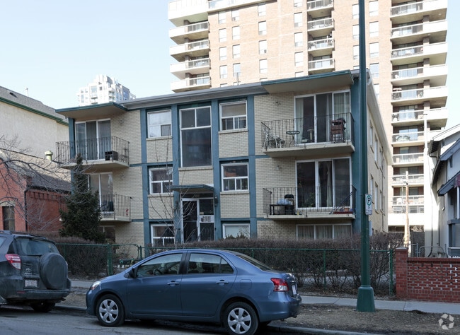 Building Photo - The Winston