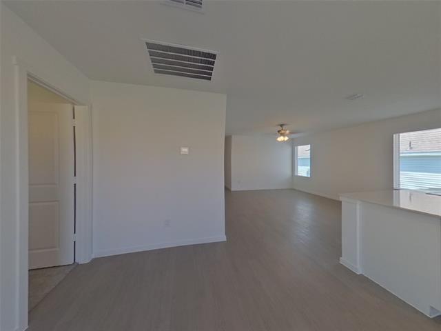 Foto del edificio - 10704 Dusty Rnch Rd