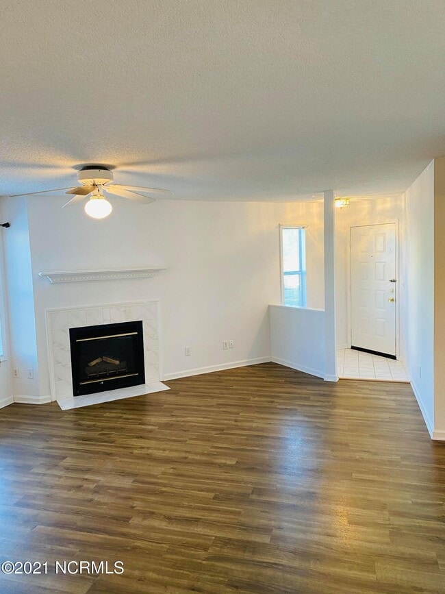 Building Photo - 523 Spring Forest Rd