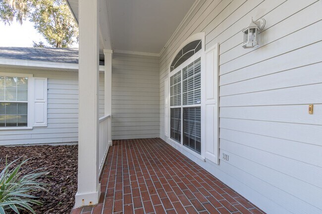 Foto del edificio - 6754 SW 81st Terrace (Mentone)