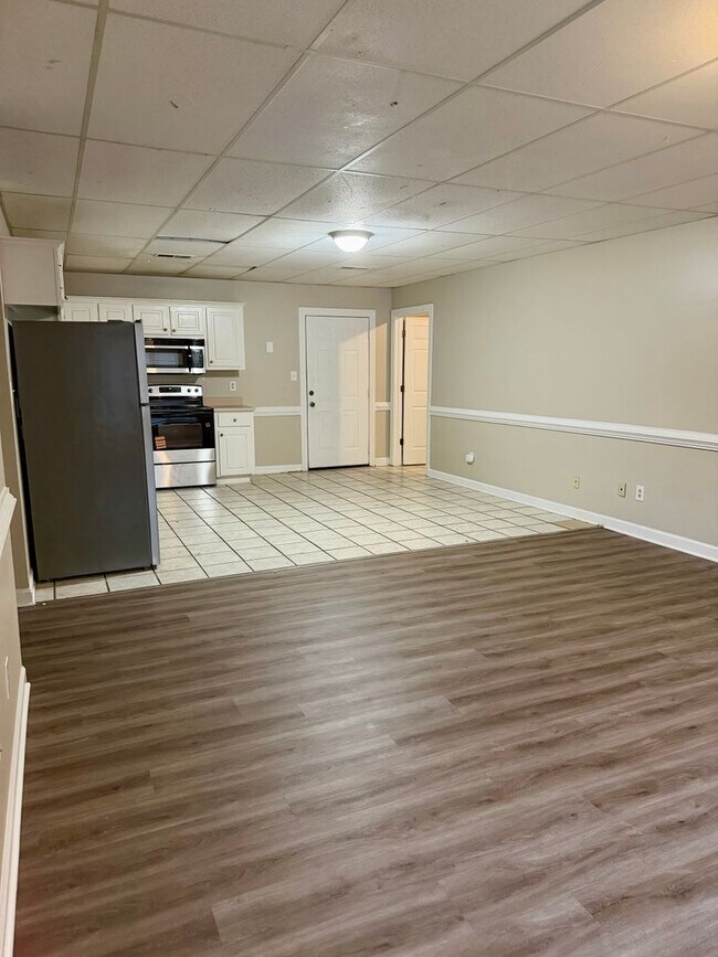 Foto del edificio - 281 Foxworth Dr
