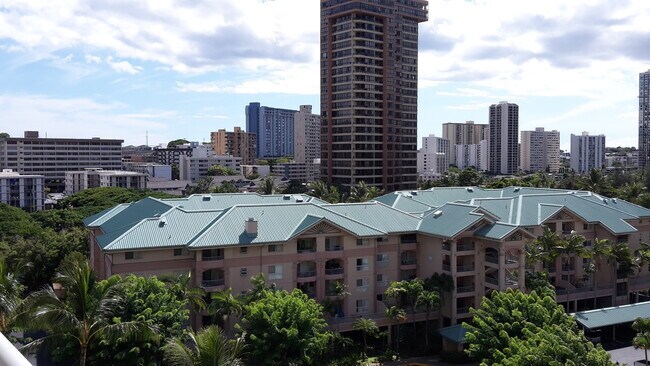 Foto del edificio - 3009 Ala Makahala Plz
