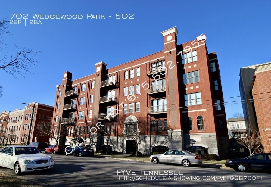 Primary Photo - 702 Wedgewood Park #502