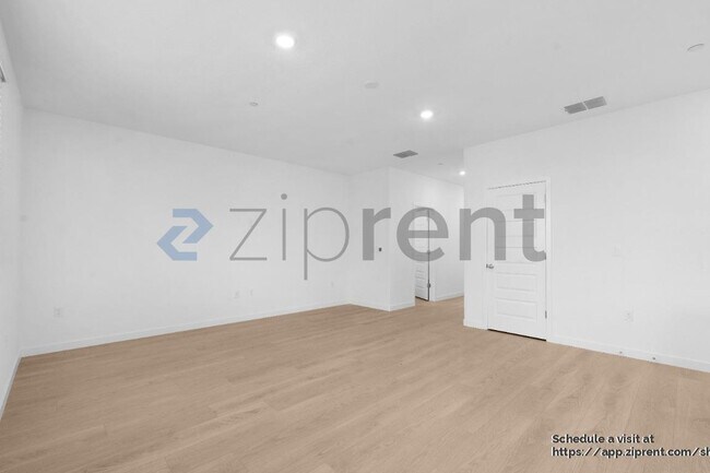 Foto del edificio - 8495 Anker Wy