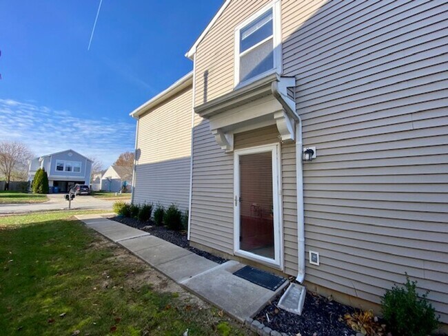 Foto del edificio - Stunning 3 Bedroom/3 Bath Home in Noblesville