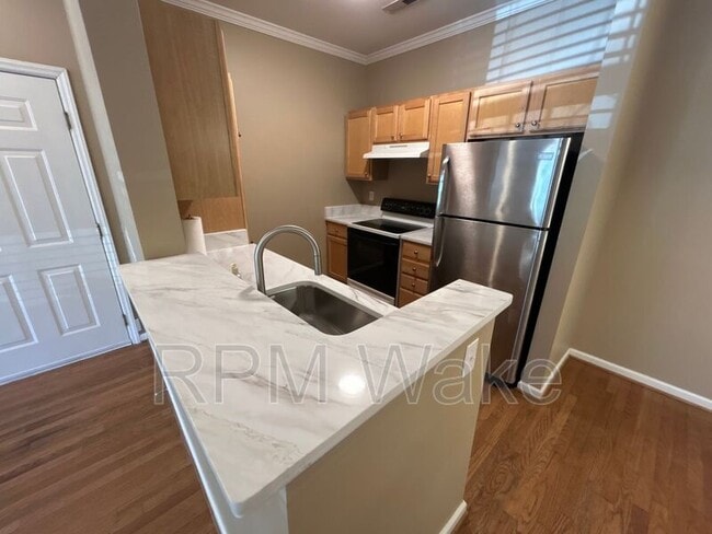 Building Photo - 801 Moratuck Dr