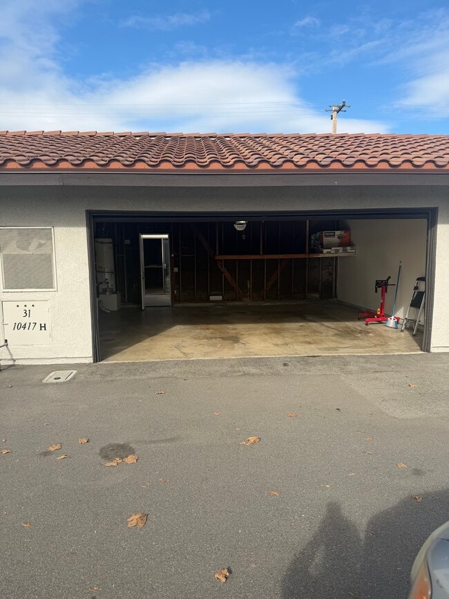 Foto del edificio - 10417 Hayford St